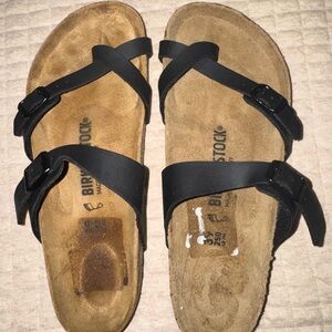 Authentic Birkenstock NWOT Women's Black Sandals